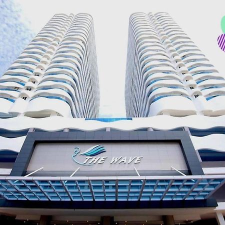 The Wave Suites Melaka Buitenkant foto