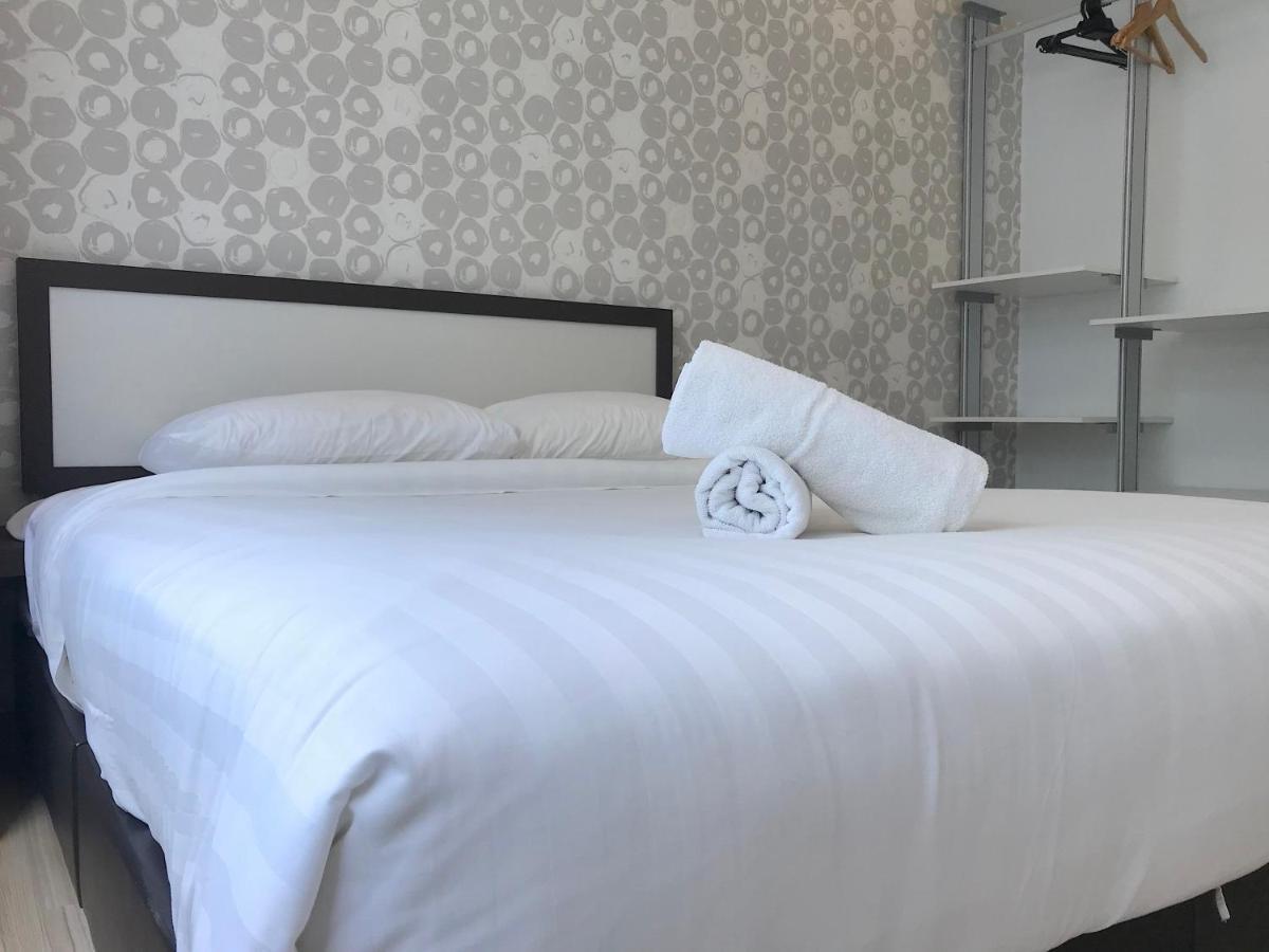 The Wave Suites Melaka Buitenkant foto